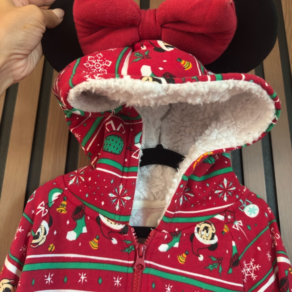 Disney Festive Xmas Pajama - Picture 4 of 8
